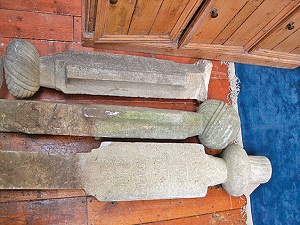 Londra’daki mezar taşları Türkiye’ye dönüyor