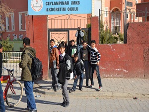 Ceylanpınar'da eğitime bir gün ara verildi