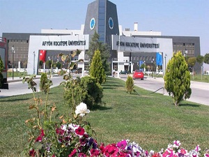 Üniversitede anketle ‘fişleme’ tartışması