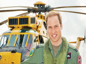 Ordudan ayrıldı, artık hayır işlerinde koşturacak