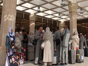 Türkiye’den uğurladığı hacıları Medine’de ağırlıyor