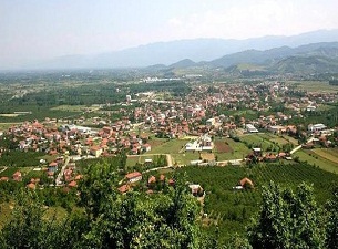 13 bin nüfuslu ilçeye 100 bin kişilik mezarlık