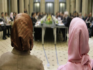 Alman Eyaleti Müslümanların taleplerini dinleyecek