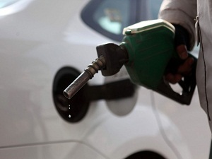 Benzine indirim geldi