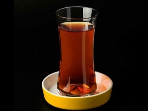 Çayın yanına kuru üzüm