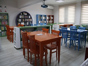 Köy okuluna 77 bin liralık kütüphane ve okuma salonları yapıldı