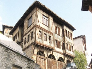Yöresel evleri Başbakan açıklayacak