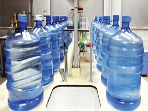 Açık kasalı araçla su dağıtımına yasak