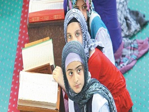 İlk 'Hafızlık Liseleri'ne yoğun talep