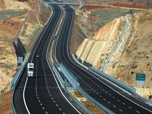 Yollara 52 milyar dolar dökülecek!