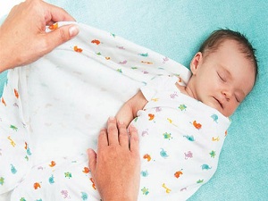 Kundaklama kalça sorunlarına yol açabilir