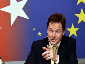 İngiltere'den Suriye'ye 100 milyon sterlin yardım