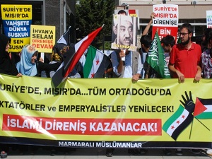 Üniversitelilerden Suriye ve Mısır'daki katliamlara tepki