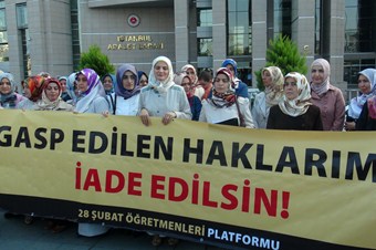 28 Şubat mağduru öğretmenler: Haklarımız tam olarak iade edilsin