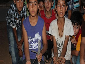 Suriye sınırında çocuk olmak