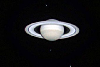 Satürn'ün ayı Titan'da plastik bulundu