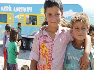 İşçi çocukları için tarlaya anaokulu