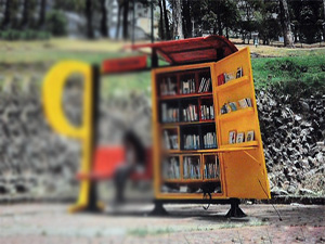 Bu durakta beklerken kitap okuyabileceksiniz
