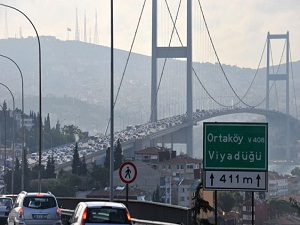 Köprü ve otoyollar bayramda ücretsiz