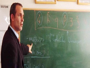 İlk Lazca dersi Rize'de verildi