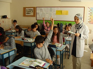 Milli Eğitim Müdürü Töre: Başörtü kararı bir reformdur