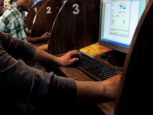 İnternet kafeler kapanıyor!