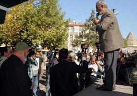 Mısır Ve Suriyeliler İçin Dua