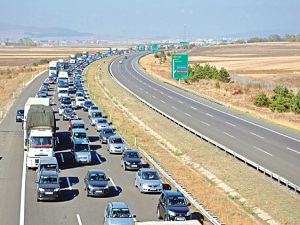 Bayram trafiği yine aynı; İstanbul-Bolu 8 saat