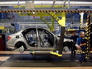 Yılın 10 ayında otomobil üretimi yüzde 8 arttı