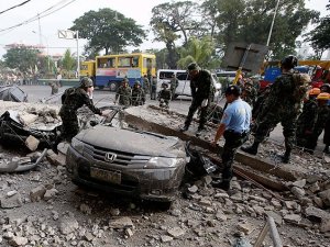 Filipinler'de ölü sayısı 100'ü geçti