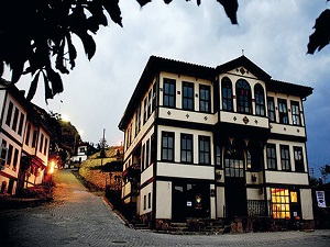 Yöre mimarisine uygun yapıya 10 bin lira teşvik
