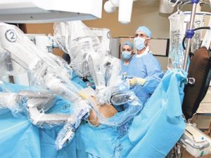 Robotik cerrahi ile ilk böbrek nakli