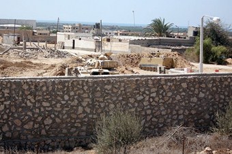 İsrail buldozerleri Gazze'ye girdi