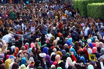 Ezher öğrencilerinden 2 milyon imza