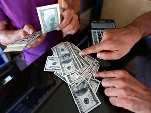 'Dolar'daki dalgalanma geçici'