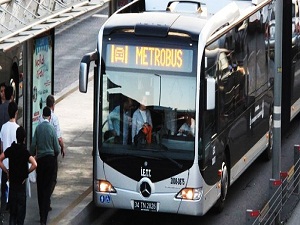 Topbaş'tan 'metrobüs' müjdesi