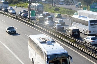 Araçlara şeritten ayrılma uyarı sistemi geliyor