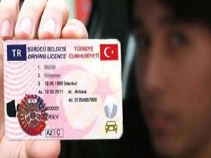 Yeni ehliyet krizi