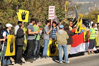 Bosna'da yaşayan Mısırlılardan darbe protestosu