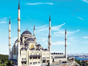 Dev Çamlıca Camii yükselmeye başladı