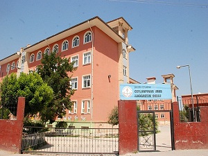 Ceylanpınar'da öğrenciler ders başı yaptı