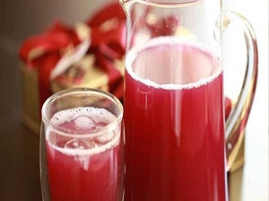 Üzüm suyu her derde deva