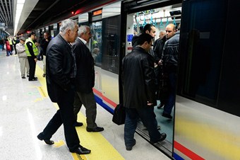 Marmaray gündüz emekli'ye çalışıyor