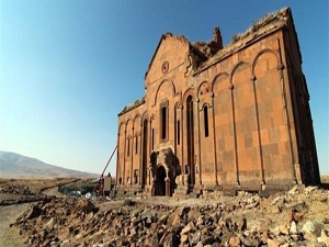Anadolu'da ilk cuma namazı bu camide kılındı