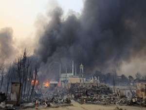 Müslümanların evlerini ateşe verdiler