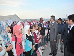 Çadırkette Suriyeli öğrenciler için okul açıldı