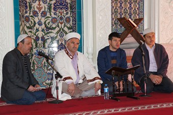 Denköyder Hz. Hüseyin (RA) için Mevlit okuttu