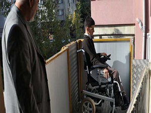 Engelli oğlu için bakın ne yaptırdı