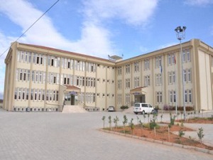 700 meslek yüksek okulu kapanıyor