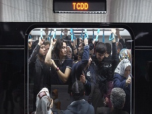 Kapalı alan korkusu olanlar, Marmaray’ı kullanamıyor